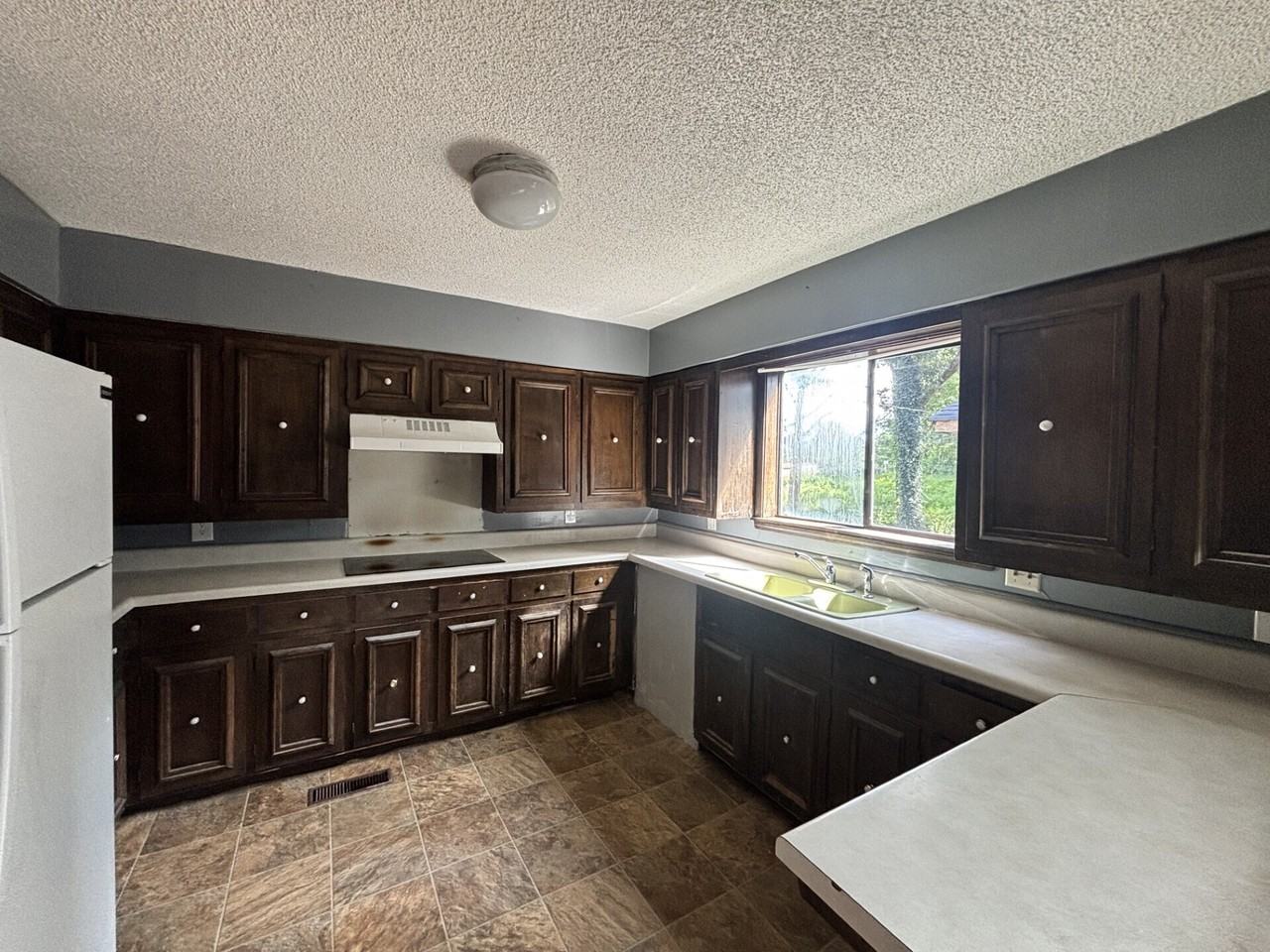 1632 State Road 178 W #1 - Photo 3 of 10