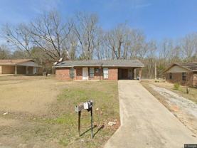 842 Fernwood Dr #1 - Photo 1 of 1