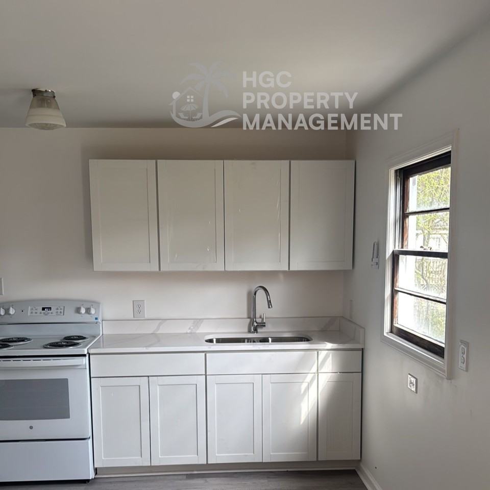 614 Price St #1 - Photo 4 of 9