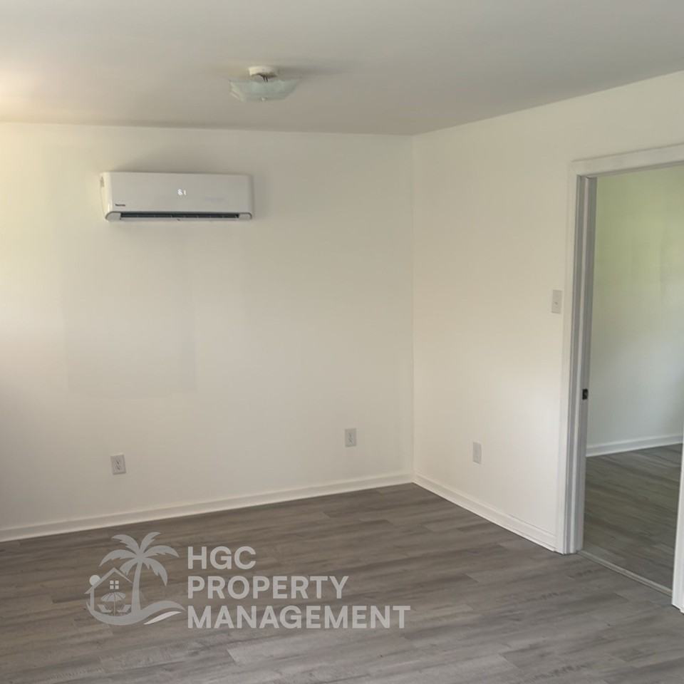 614 Price St #1 - Photo 6 of 9