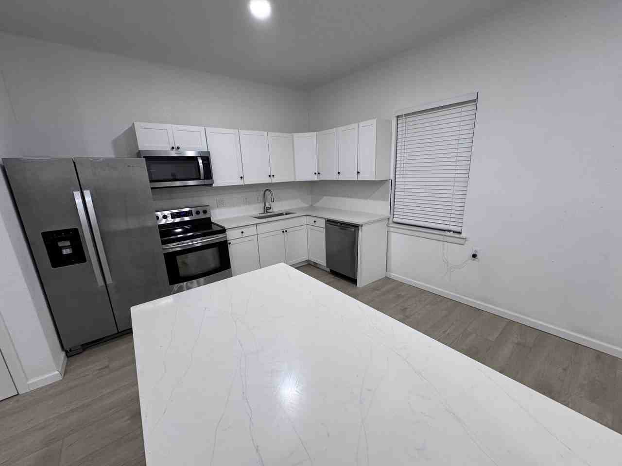 204 Church St #2 - Photo 5 of 16