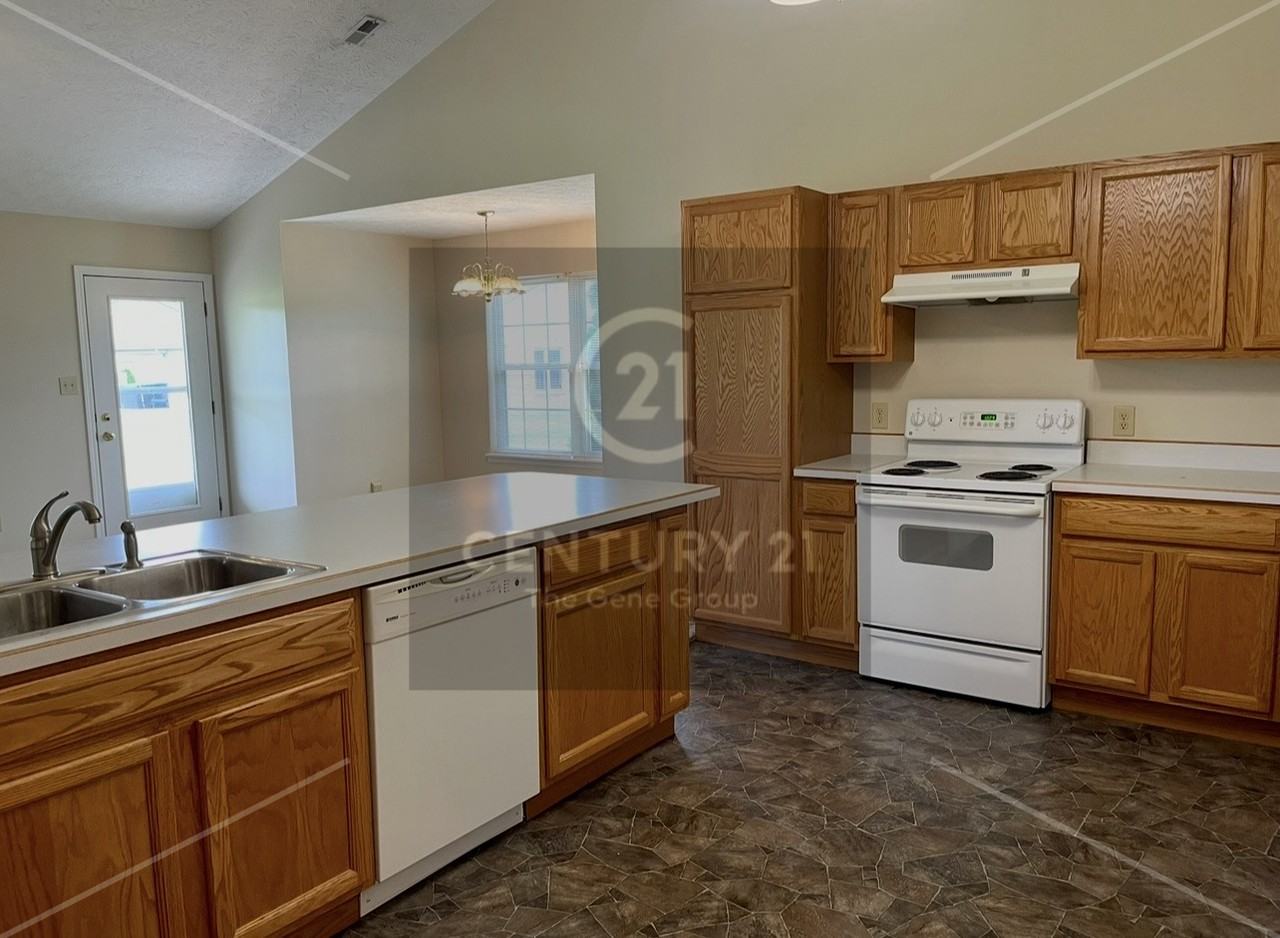 103 Zinfandel Dr #1 - Photo 3 of 13