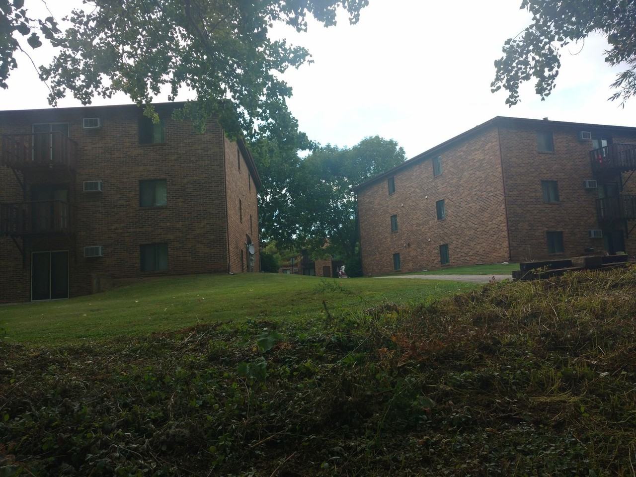 Cedar Creek Apartments-Oshkosh - Photo 7 of 32