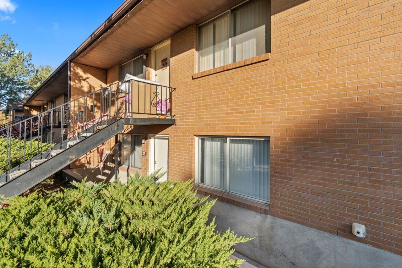 Westview Apartments - Photo 4 of 29
