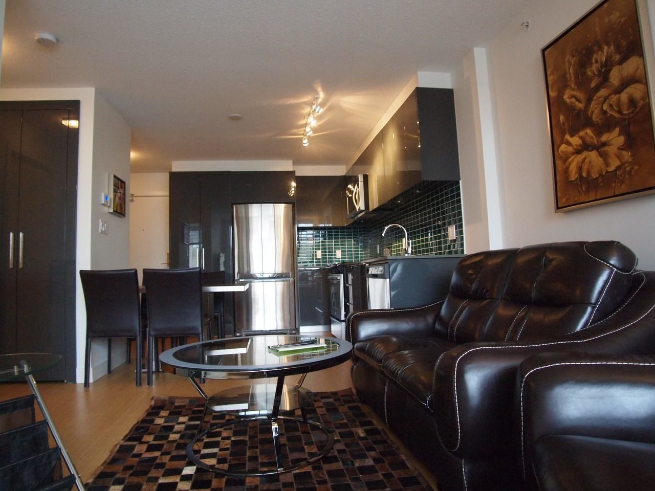 1325 Rolston Street - Photo 5