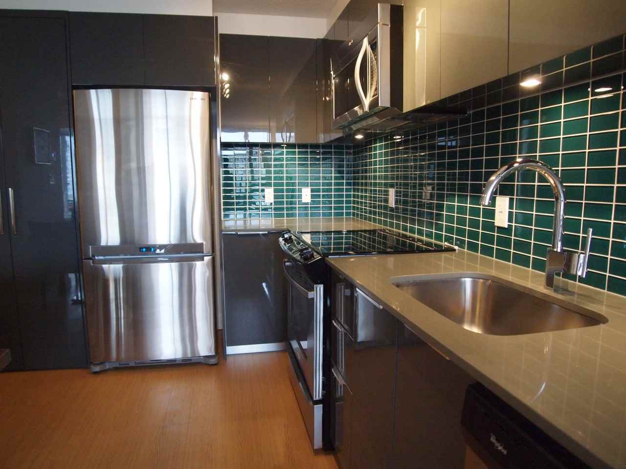 1325 Rolston Street - Photo 9