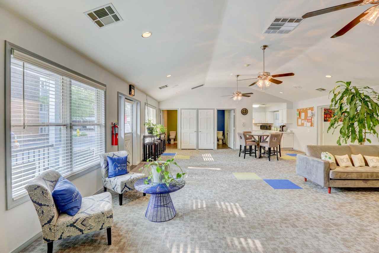 Heritage Apartments - Photo 3 of 33