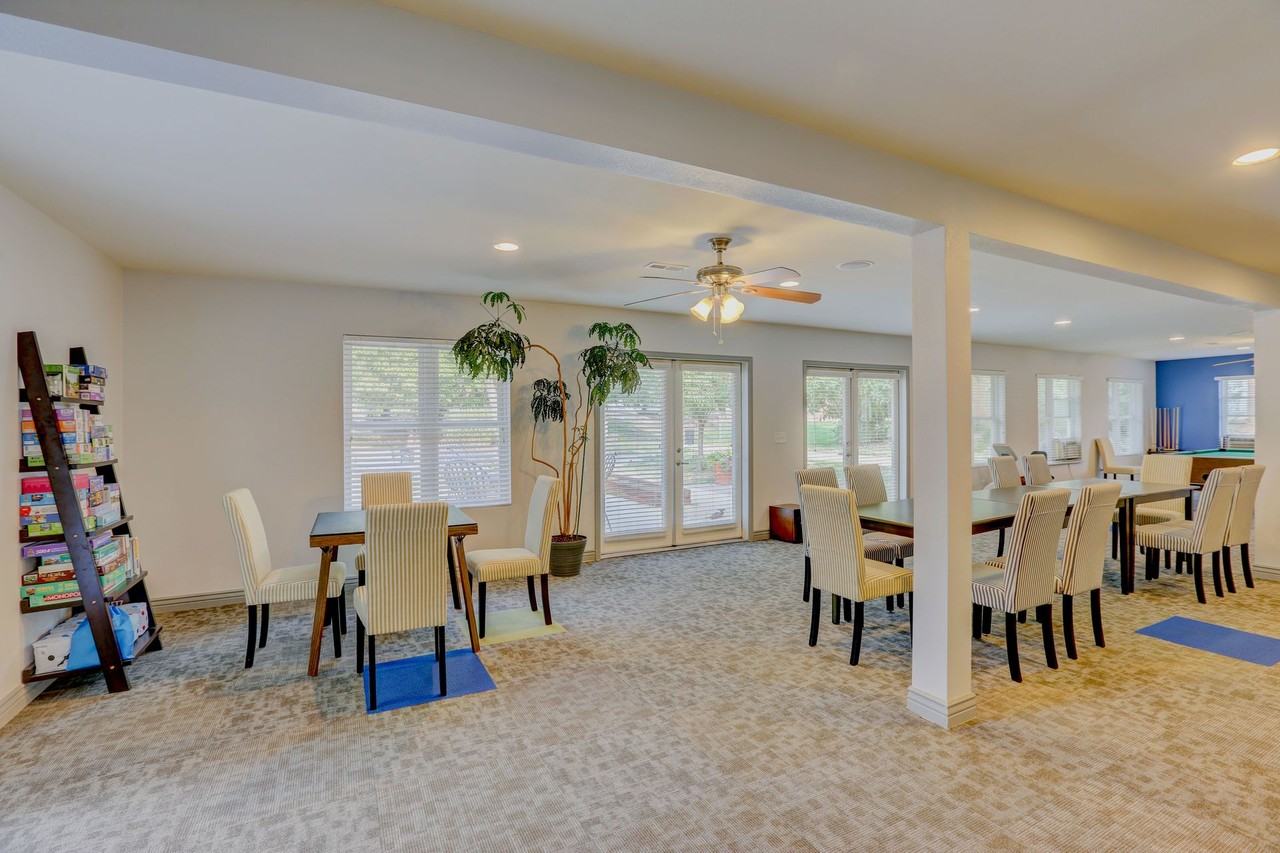 Heritage Apartments - Photo 4 of 33
