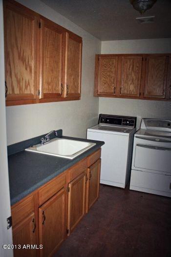 Unit 1 - Photo 4 of 12