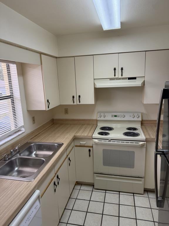 110 E Washington St - Photo 6 of 13