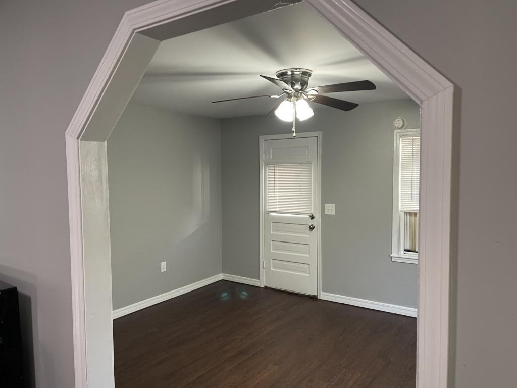 902 N Garfield Ave #C - Photo 2 of 7