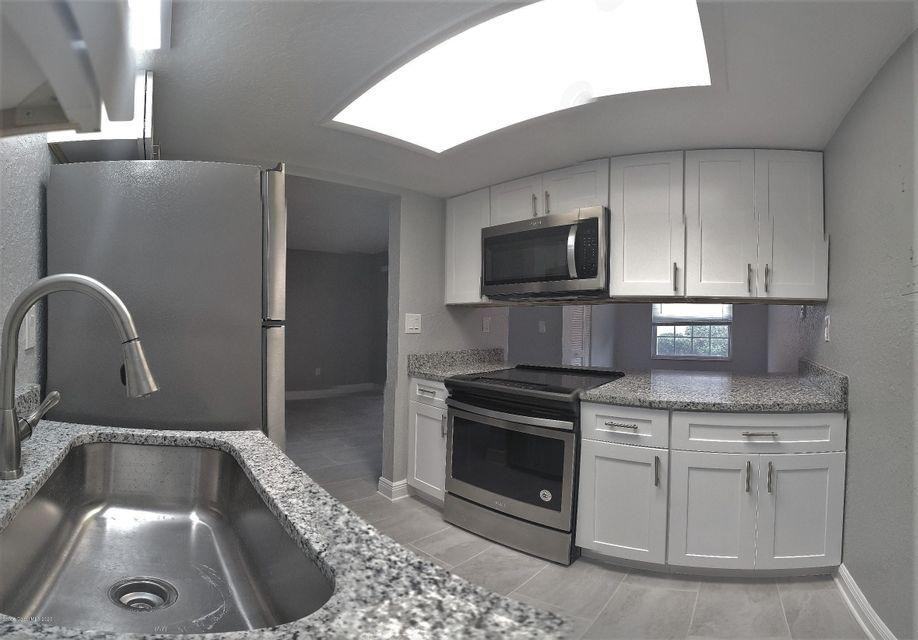 133 Bristol Ct - Photo 6 of 16