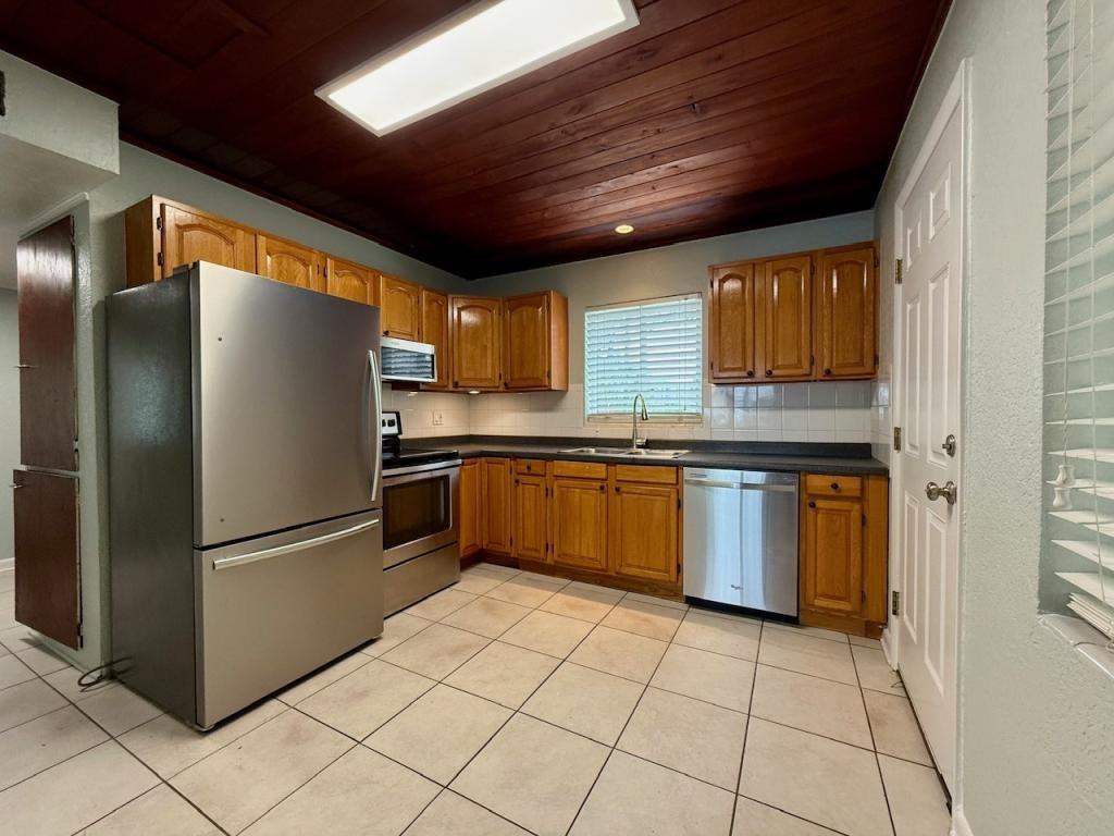 818 Orange St - Photo 2 of 20