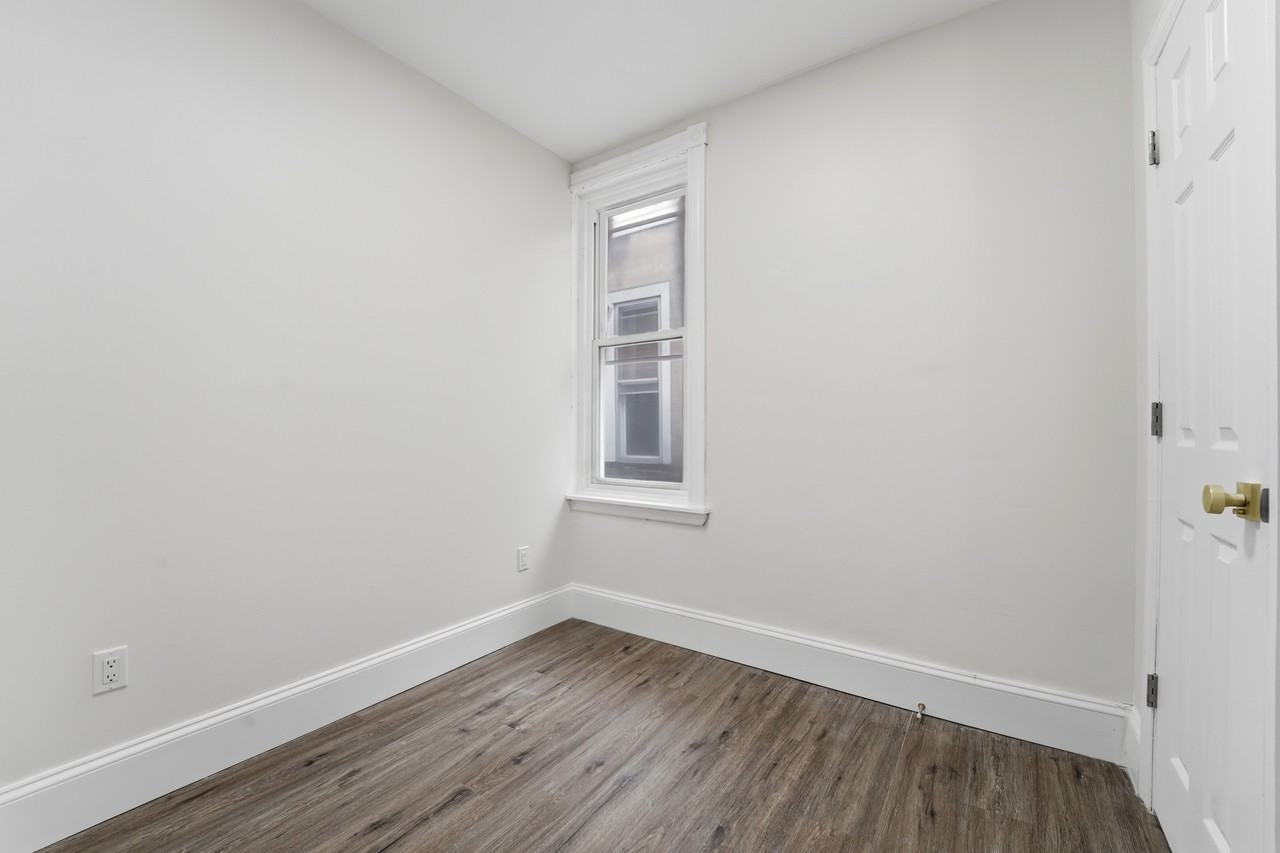 5155 Wyalusing Ave - Photo 6 of 25