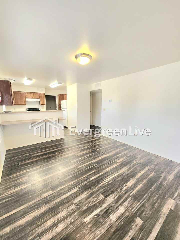 228 Buccaneer Loop - Photo 6 of 24