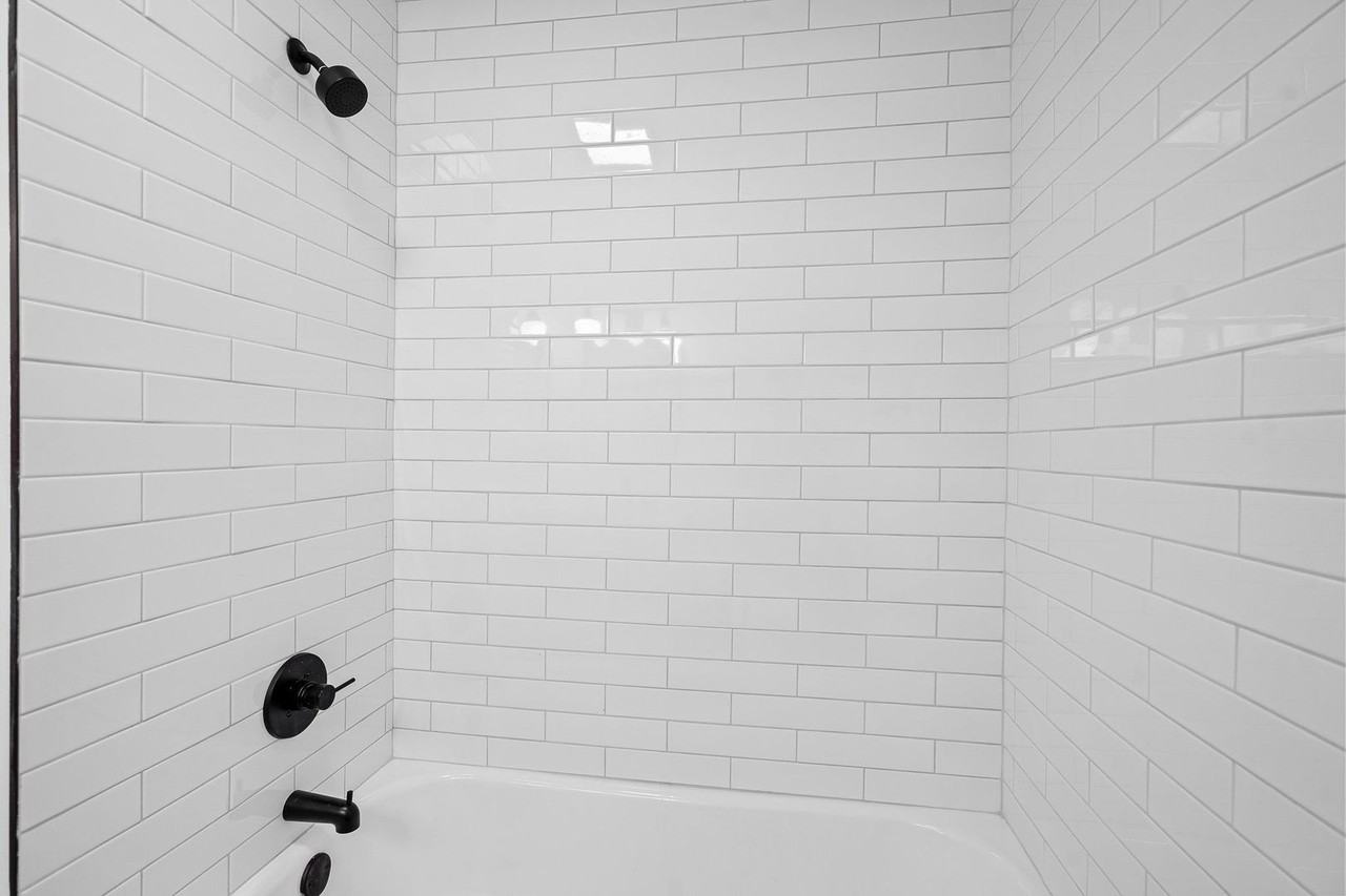 1121 West End Blvd - Photo 7 of 39