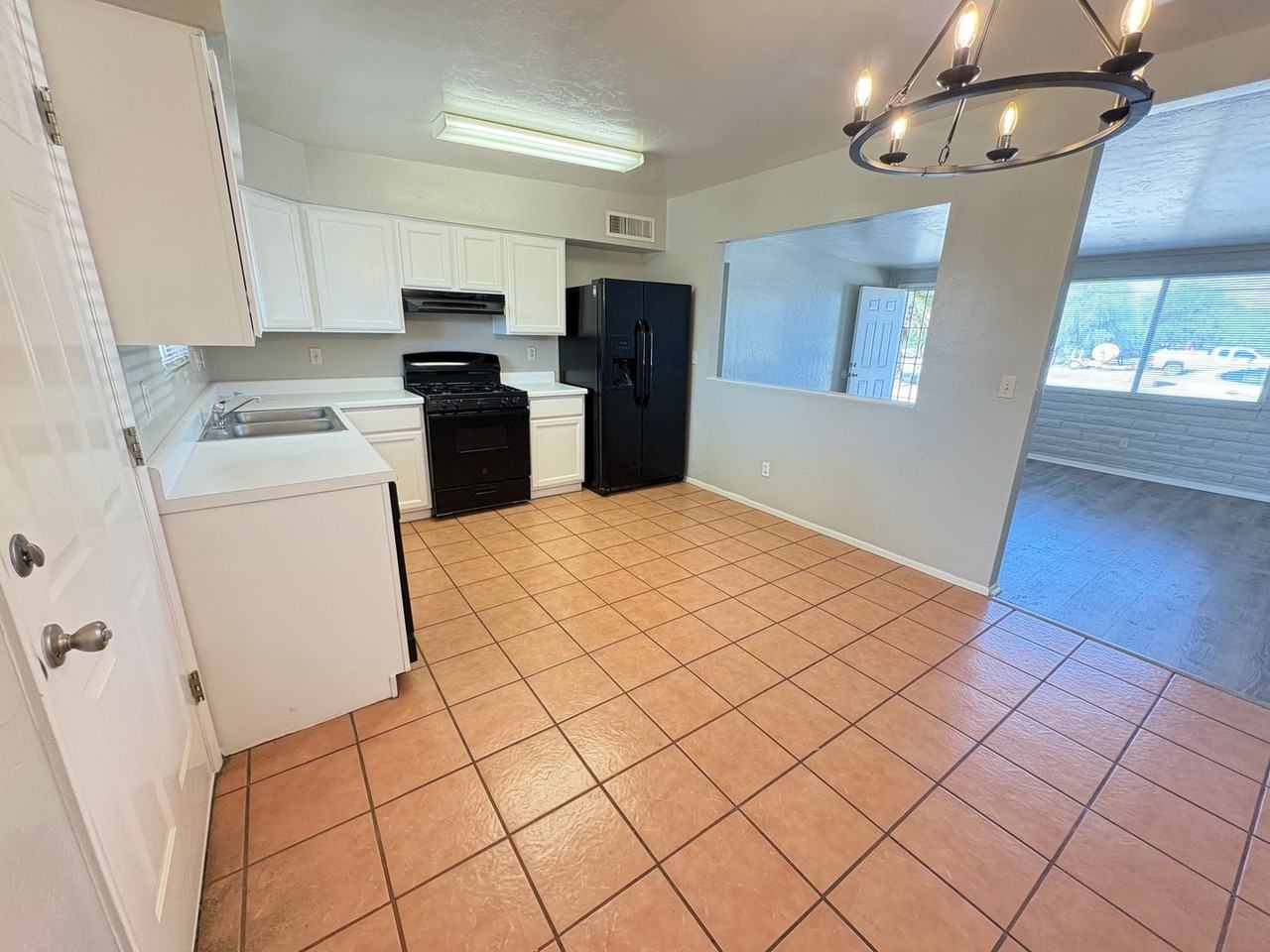 3551 3551 South Calle Polar - 1 #1 - Photo 6 of 16