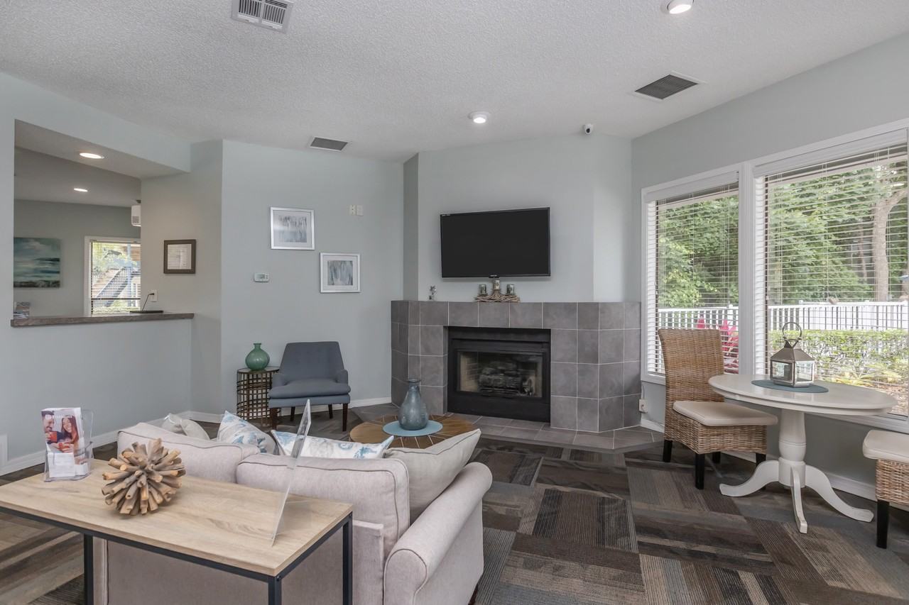 33 East Atlantic Beach - Photo 3 of 26