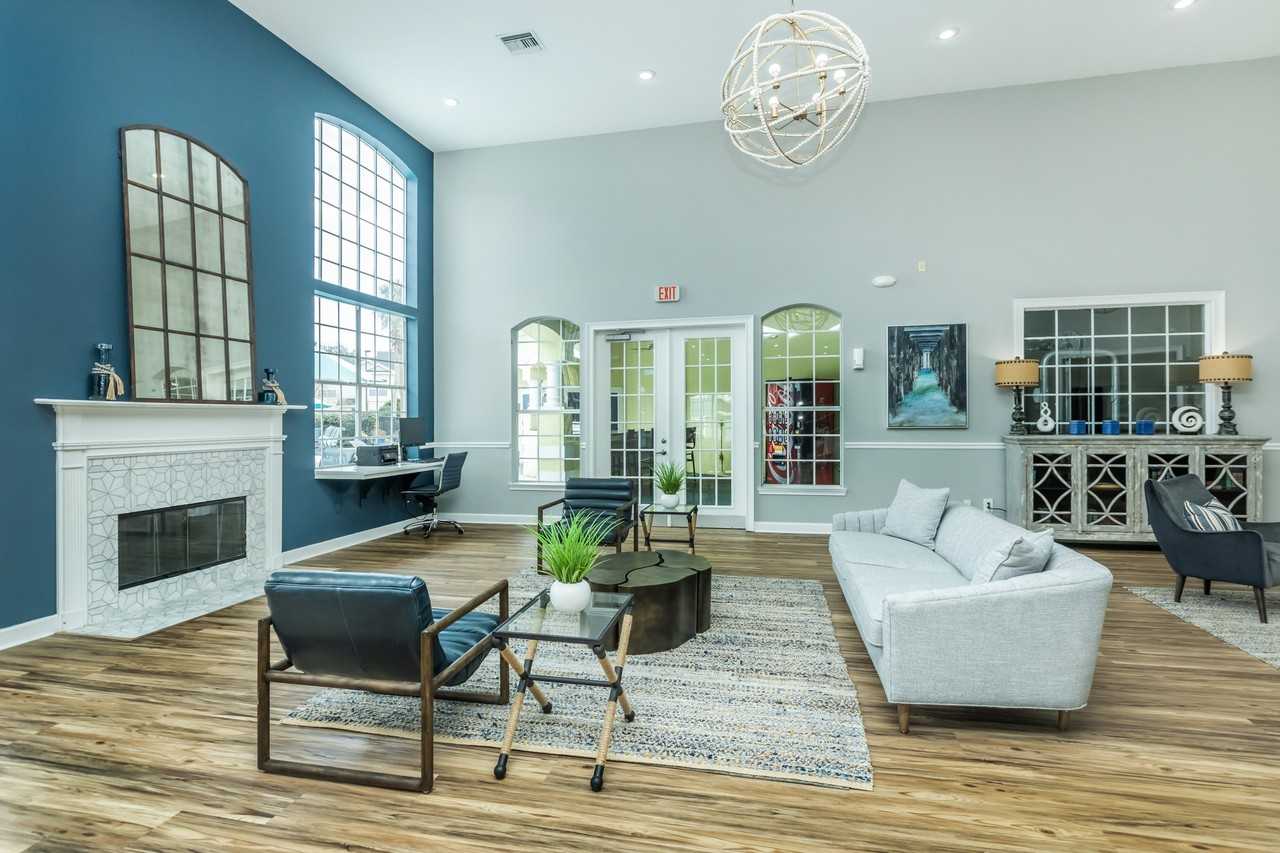 The Club at Danforth Apartments - Photo 7 of 33