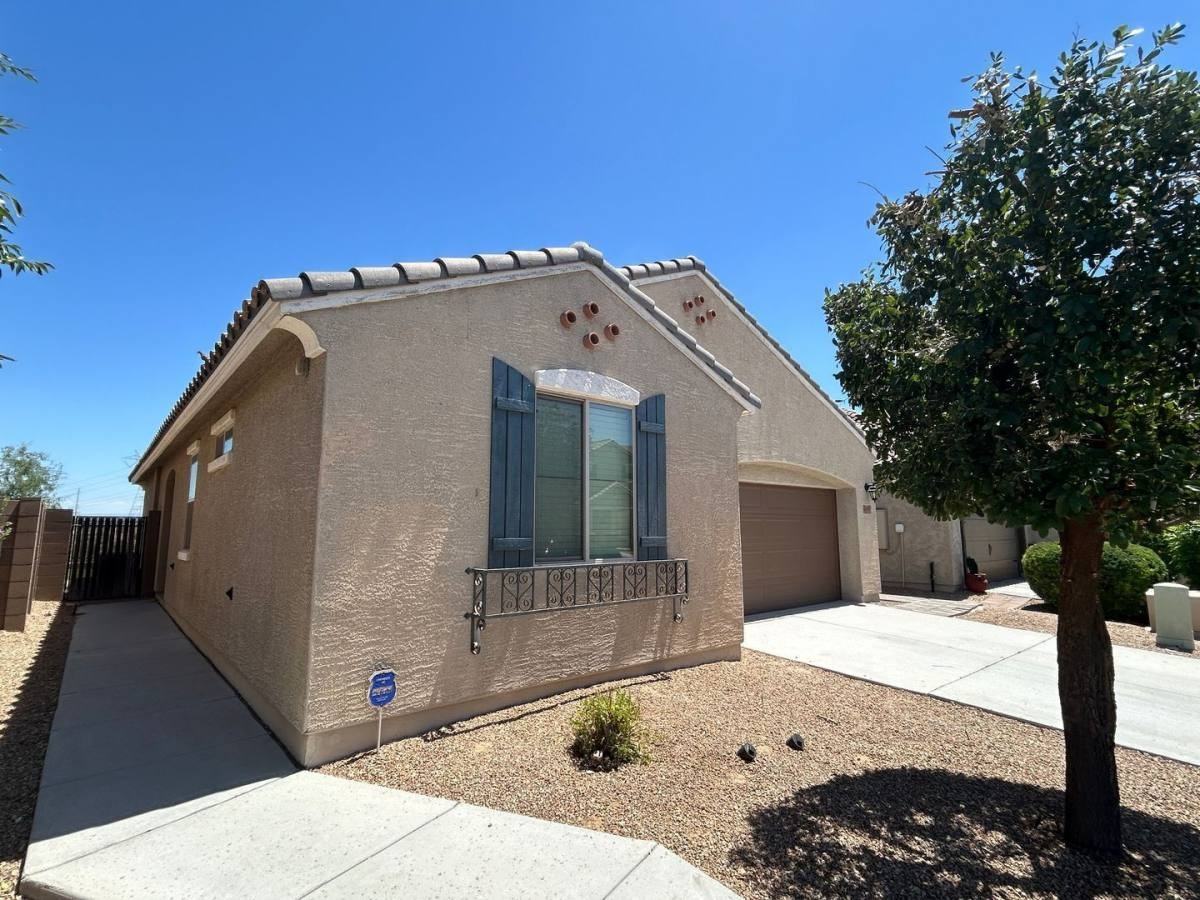12028 W Desert Sun Ln - Photo 2 of 9