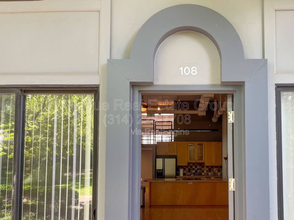 4100 Laclede Ave #108 - Photo 3 of 10
