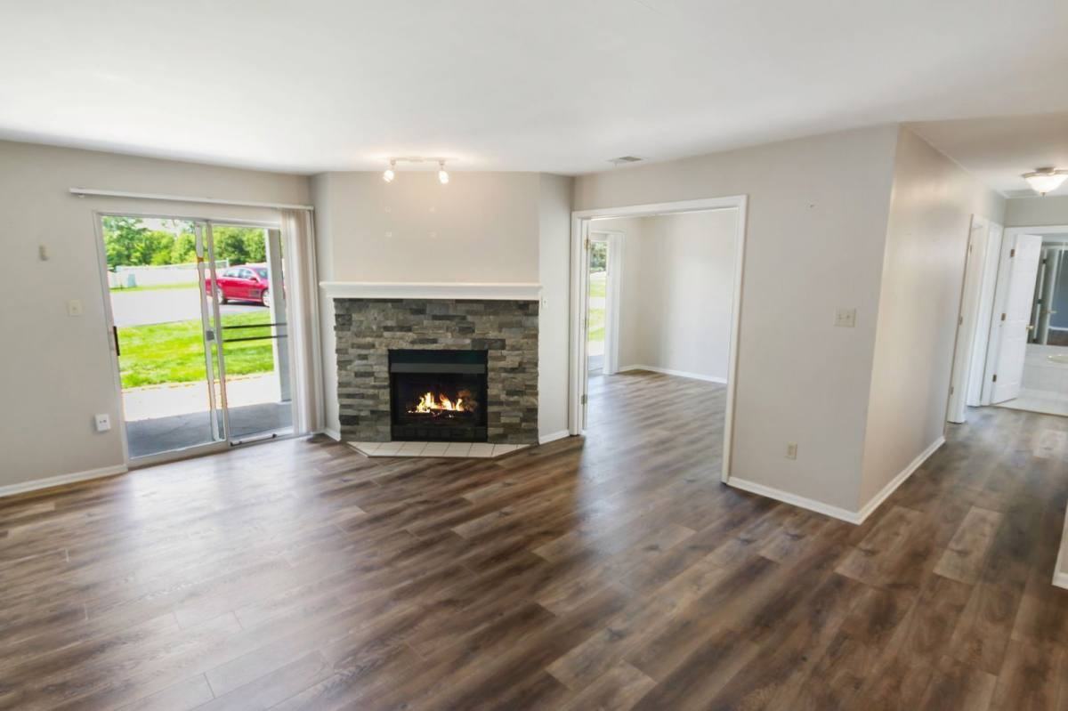 111 Shirley Ridge Dr - Photo 3 of 9