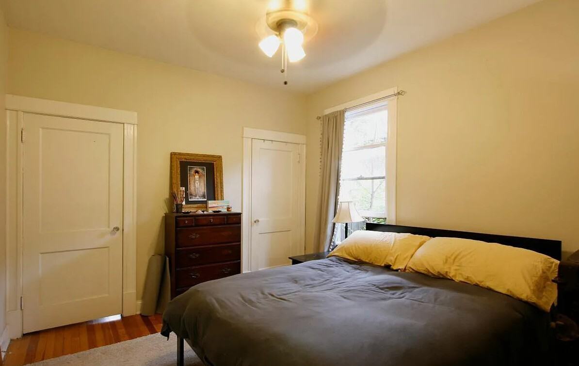 2747 W Denver Pl - Photo 2 of 17