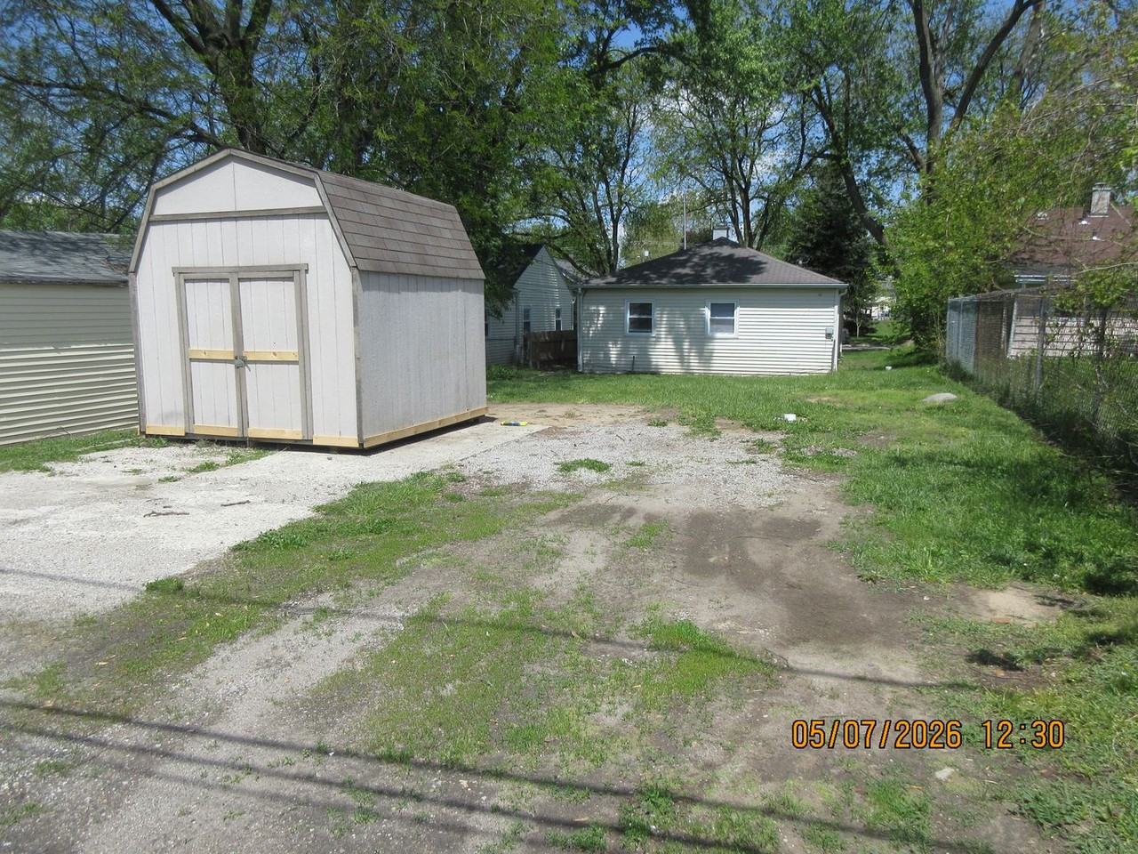 2215 Ontario St - Photo 3 of 10