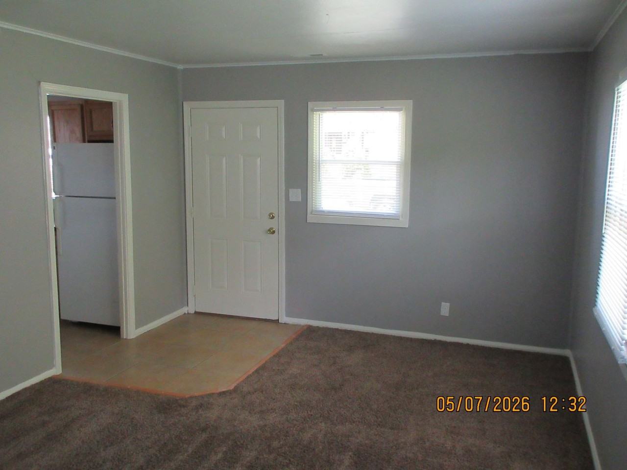 2215 Ontario St - Photo 5 of 10
