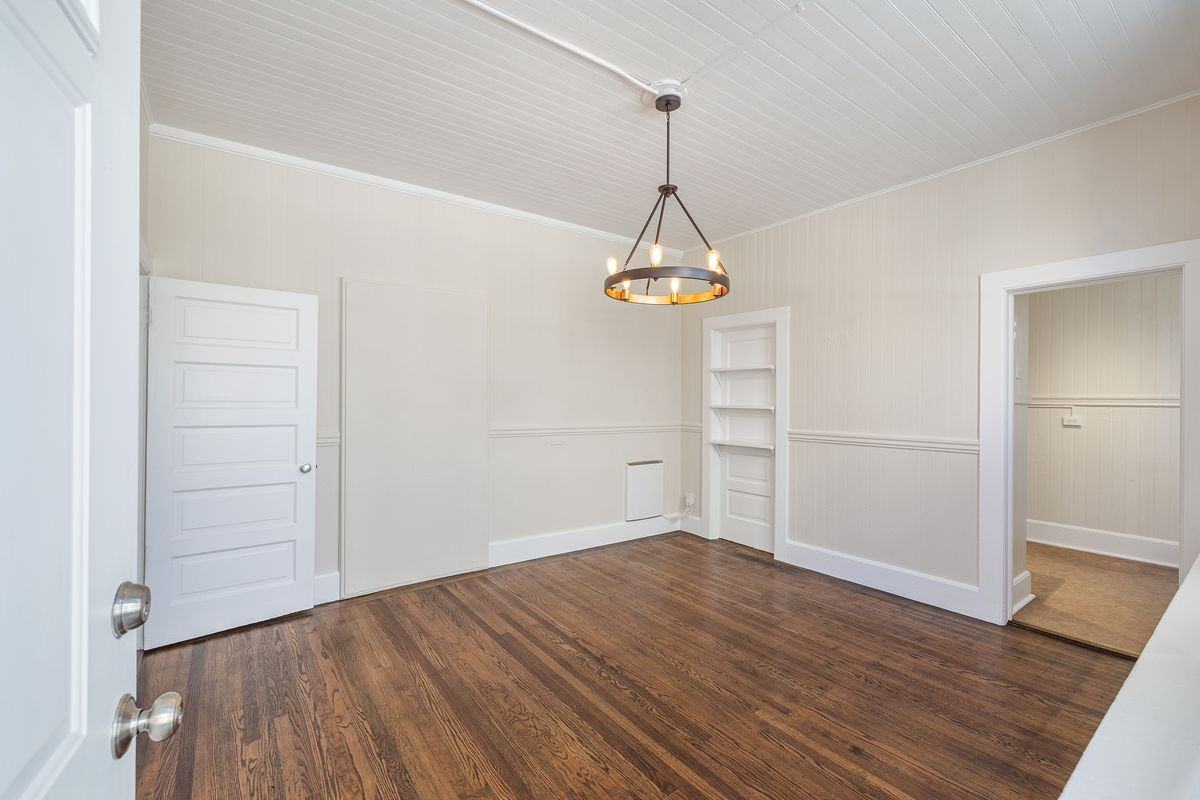 282 Monterey Blvd - Photo 2 of 18
