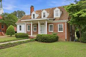 featured image of 1203 S Main St