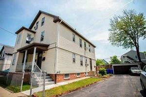 featured image of 49 Ivy St