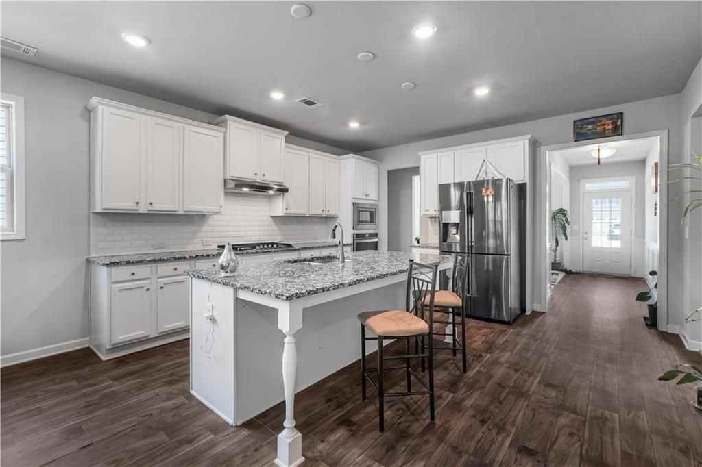 3170 Andover Trl - Photo 6 of 27