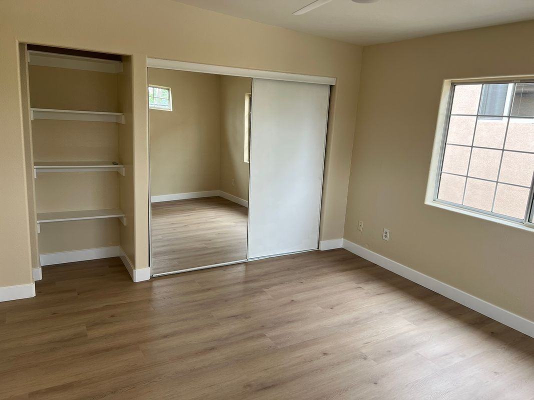 5228 Vantage Ave ##6 - Photo 6 of 11