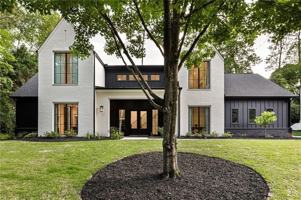 featured image of 2742 Winding Ln Ne
