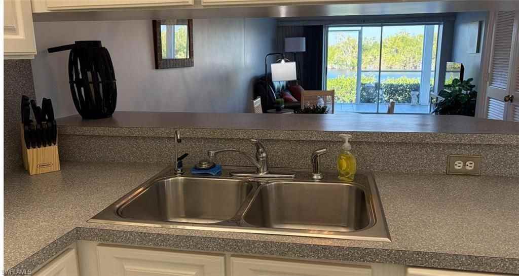 1315 Mainsail Dr - Photo 2 of 14