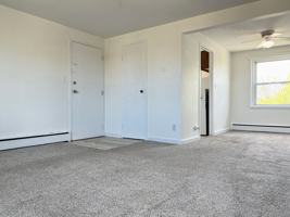 featured image of 7 Linda Dr