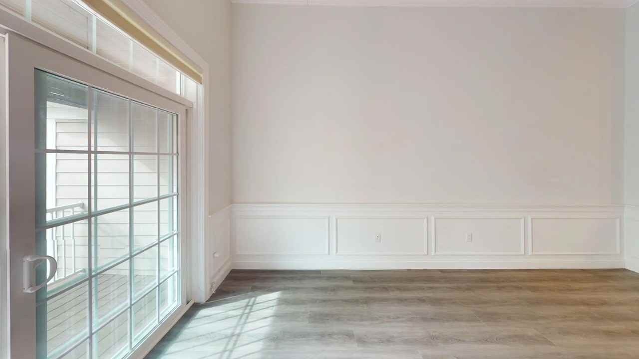 320 Middlesex Ave. - Photo 7 of 13