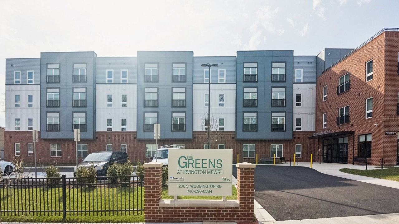Greens at Irvington Mews 2 - Photo 2 of 32
