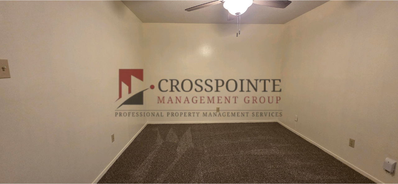 109 Queens Ct - Photo 7 of 14