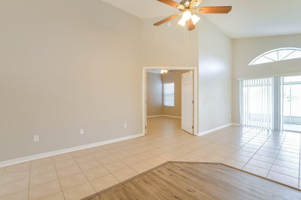 8562 Fort Thomas Way - Photo 5 of 16