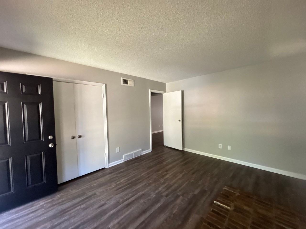 4199 Bacon St - Photo 7 of 32