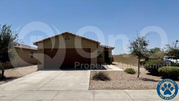 featured image of 1081 W Palo Verde Ave