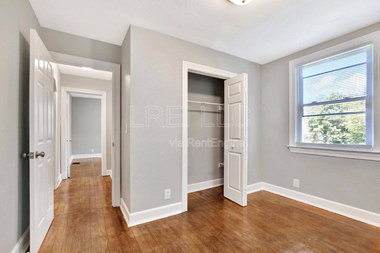 1517 Shingo Ave - Photo 6 of 16