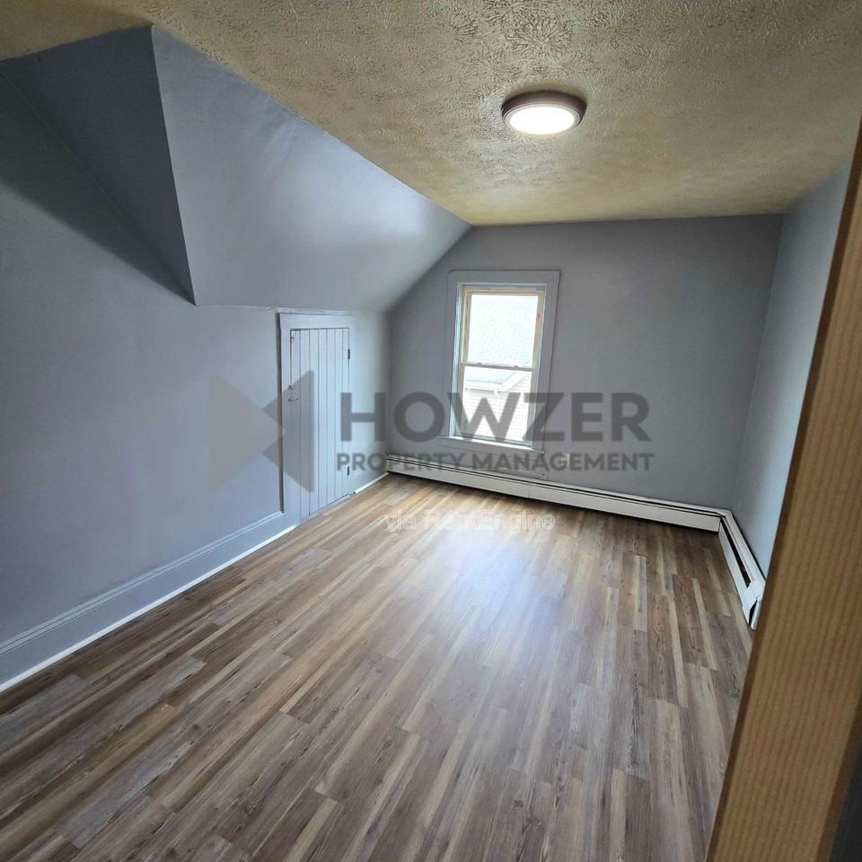 11 Union St #3F - Photo 2 of 7
