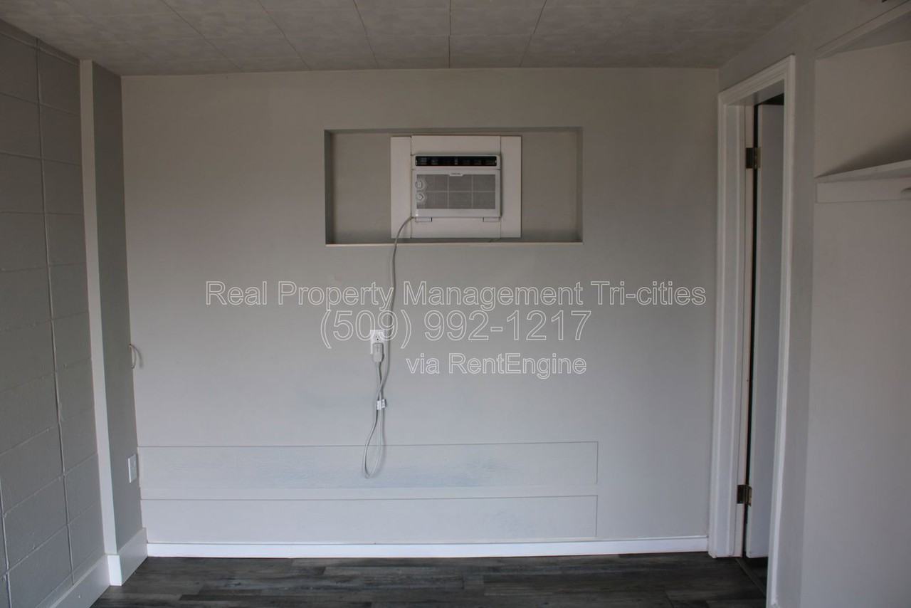 124 W Shoshone St #K - Photo 5 of 6