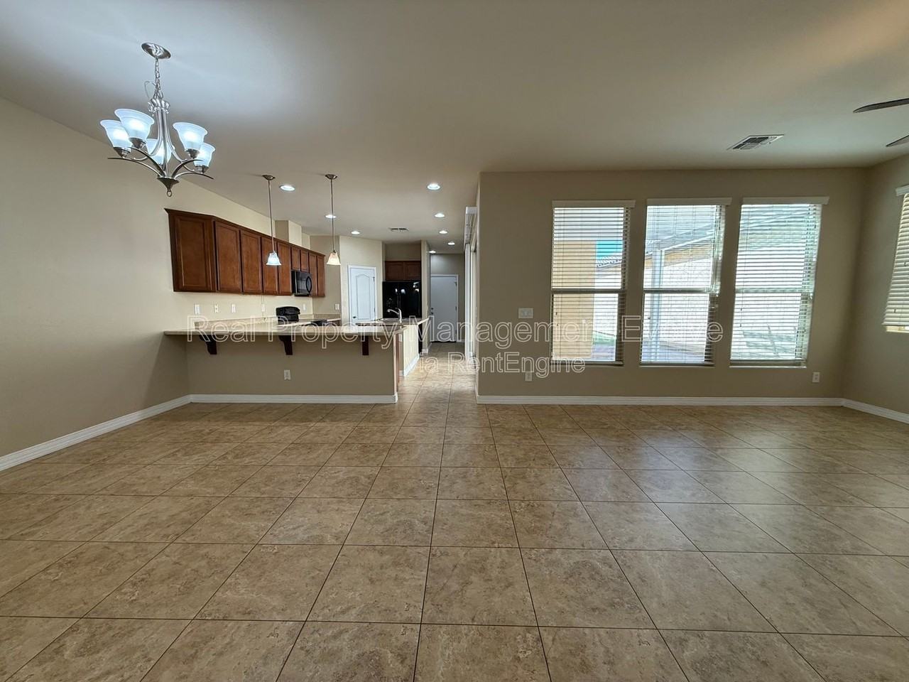 9020 W Nicolet Ave - Photo 3 of 35