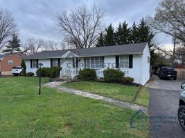 featured image of 3113 Clearview Dr