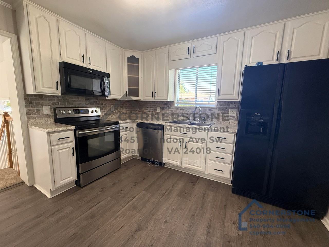 3113 Clearview Dr - Photo 2 of 21