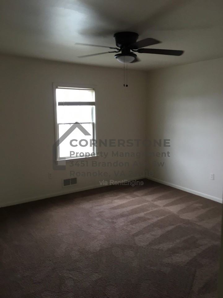 6500 Carefree Ln #13 - Photo 6 of 7